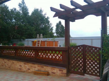 Ограждения в стиле Пергола